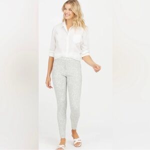 Spanx Jeanish Leggings Tummy Control Stretch High Rise Shapewear Pants Gray
